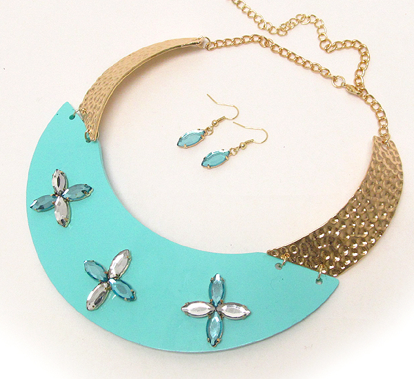 Crystal glass flower pattern on half acryl and half metal choker necklace earring set