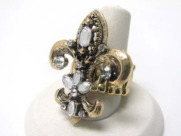 Crystal sud fleur de lis top stretch bnd ring