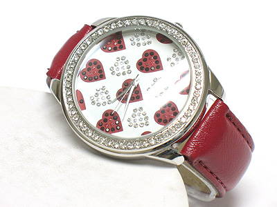 Heart background crystal round face genuine leather band watch -valentine