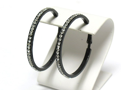 Colored metal and crystal hoop earring - hoops