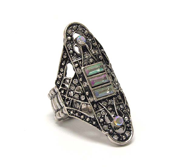 Baguette stone and metal filigree stretch ring