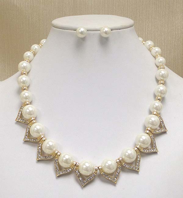 Pearl and crystal necklace earring set