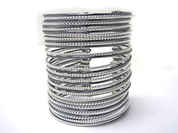 Multi row metal bangle