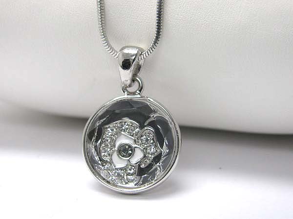 Made in korea whitegold plating crystal stud flower inside glass pendant necklace