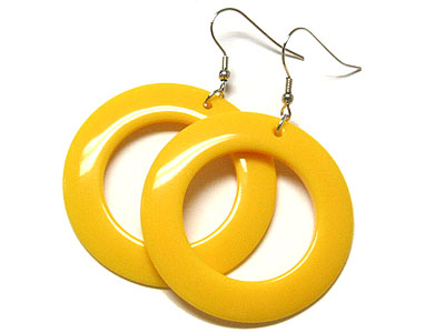 Donut shape dangle earring