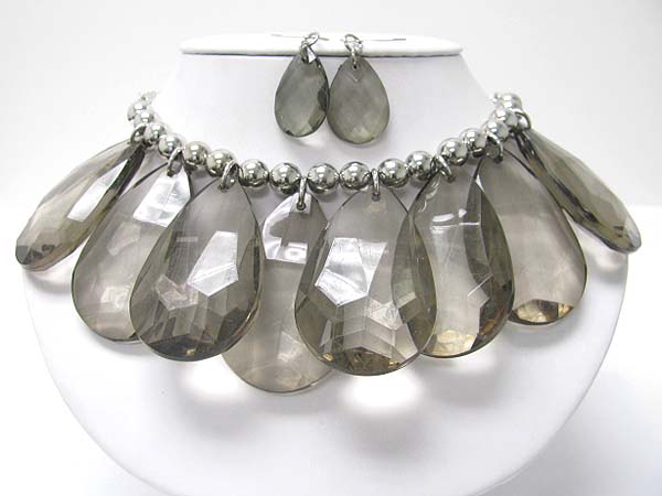 Facet large glass tear drop dangle metal ball necklace set