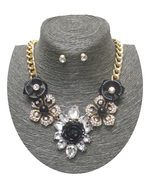 Spring statement multi stone flower link necklace set