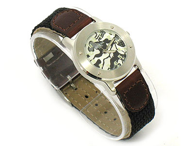 Military look leather band watch