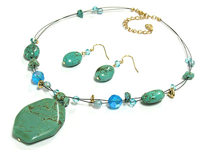 Turquoise stone necklace and earring set