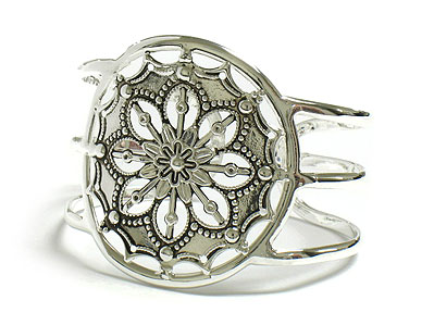 Metal filigree light bangle