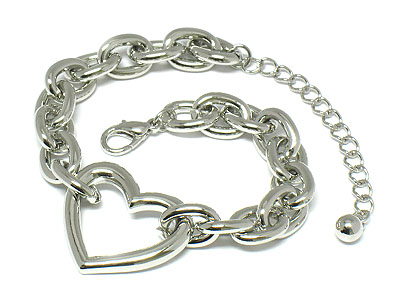 Heart and metal chain link bracelet