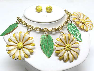 Enameled metal flower and leaves necklace and earring set