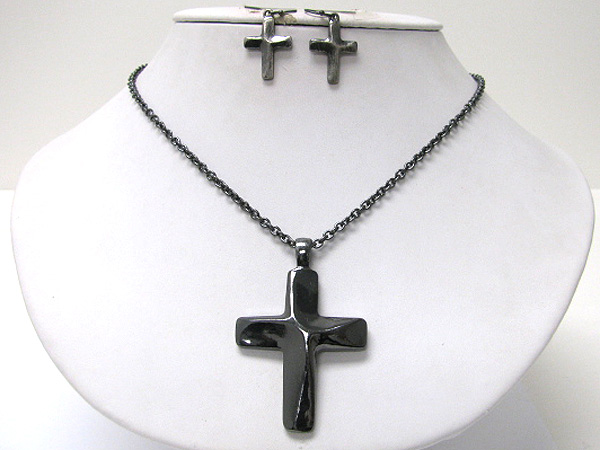 Metal art cross pendant neckalce earring set