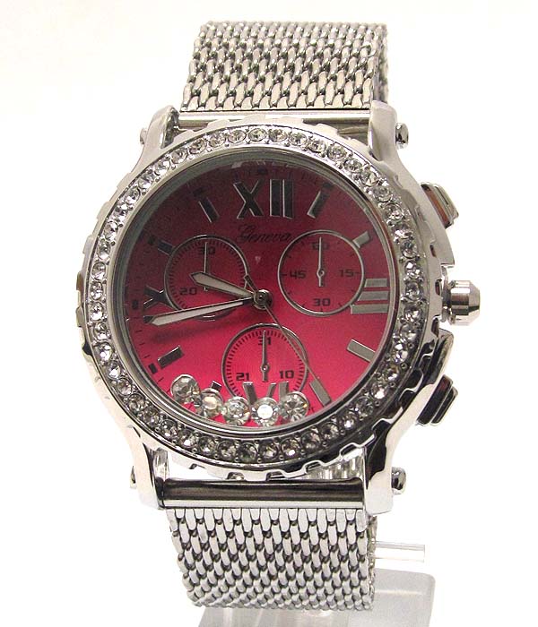 Floating crystal inside glass  metal mesh band watch