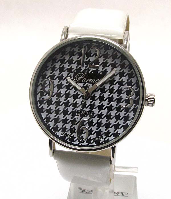 Designer pattern face and leather band watch