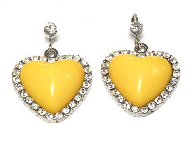 Crystal and acryl heart earring