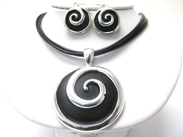 Enameled metal swirl round pendant cord neckalce earring set