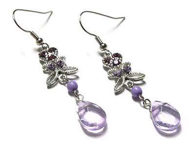 Crystal and glass beads dangle earring