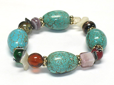 Turquoise stone and glass ball stretch bracelet