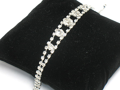 Cubic centered rhinestone link bracelet