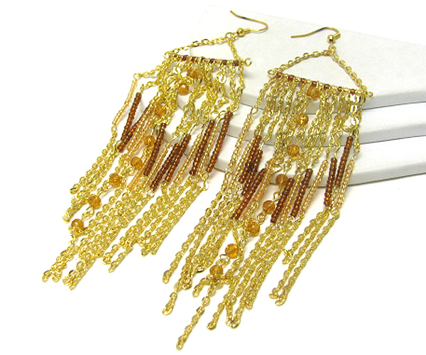 Beads and metal line drop earring