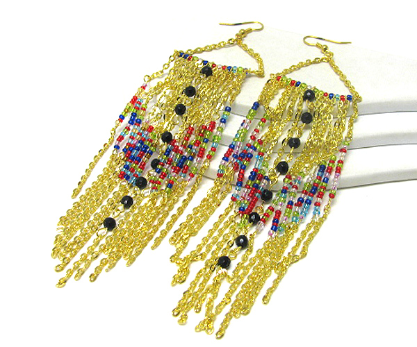 Beads and metal line drop earring