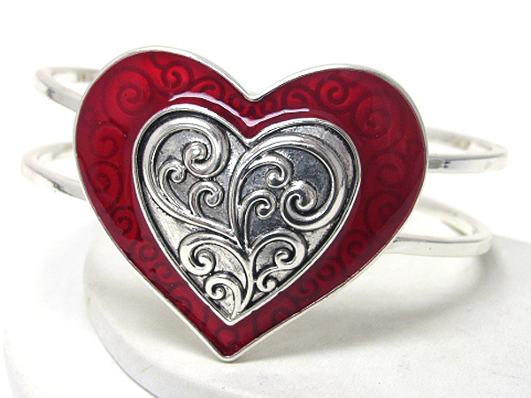 Color metal heart hinge bangle 