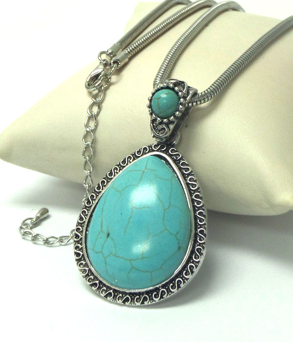 Teardrop turquoise pendant necklace