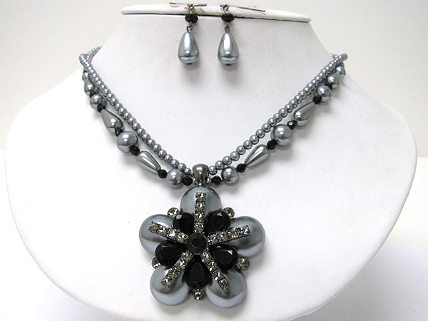 Crystal and pearl beads flower medallion necklace earring set