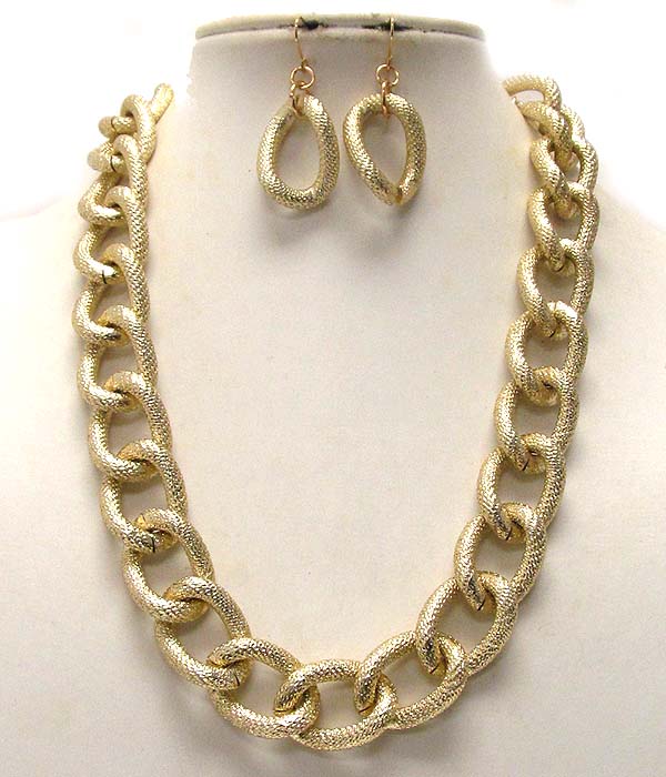 Metal thick chain link necklace earring set