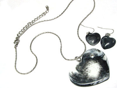 Crystal post marble heart necklace and earring set