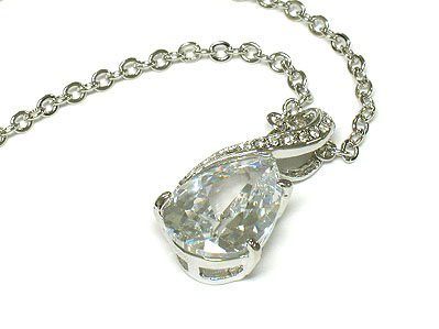 Tear drop cubic and crystal necklace