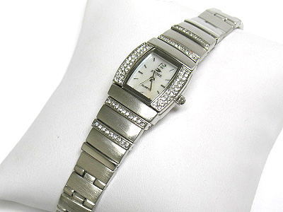 Crystal decoration metal band watch