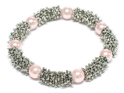 Pearl beads ball and metal cluster stretch bracelet