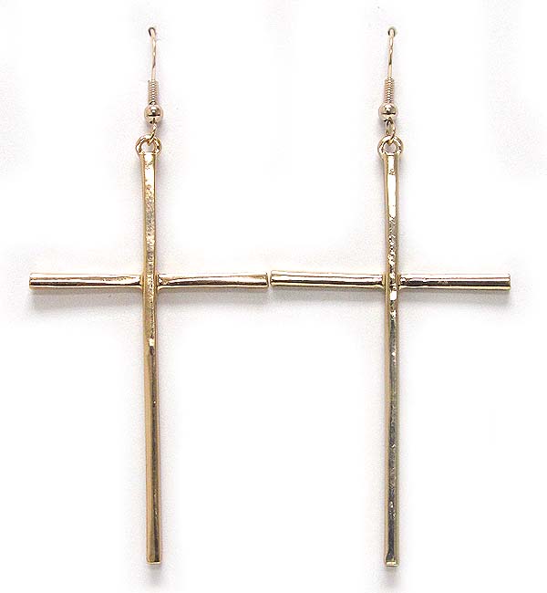 Skinny and large cross earring