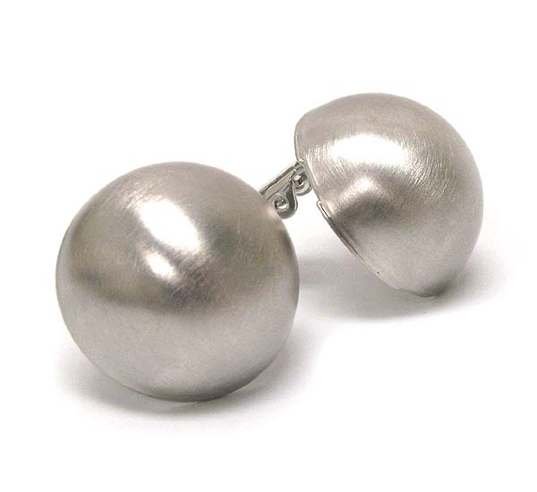 Scratch metal dome clip earring