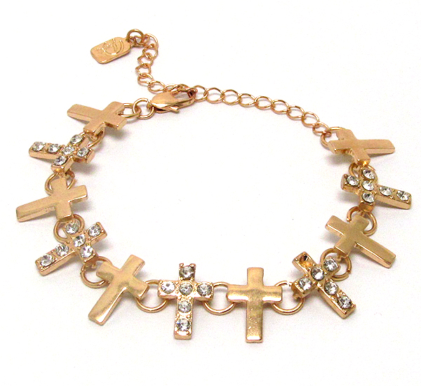 Multi crystal and metal cross pattern chain bracelet