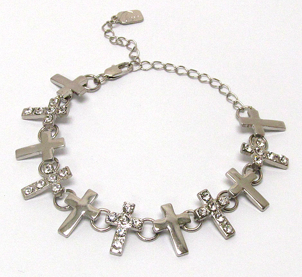 Multi crystal and metal cross pattern chain bracelet