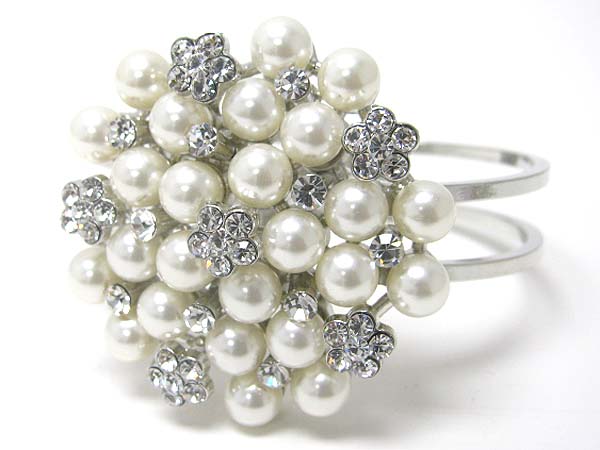 Crystal flower and pearl ball cluster top metal hinge bangle