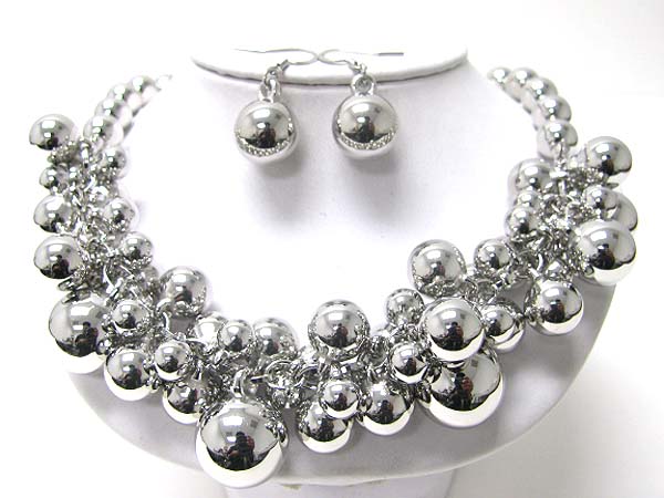 Multi beyal ball cluster dangle neckalce earring set