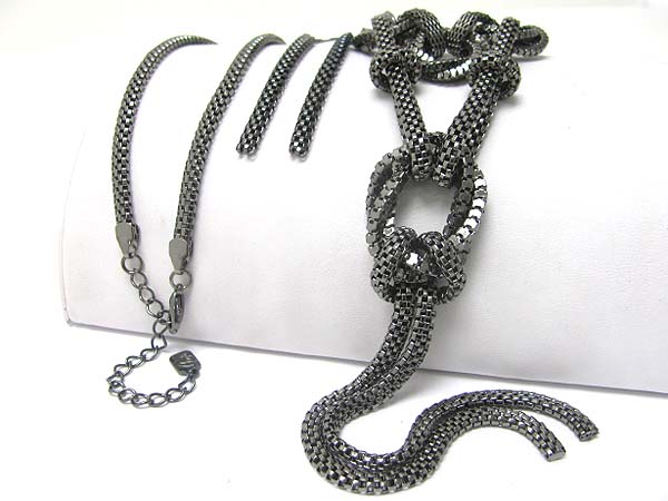 Tube chain knot necklace earring set