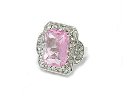 Cubic and crystal side party ring