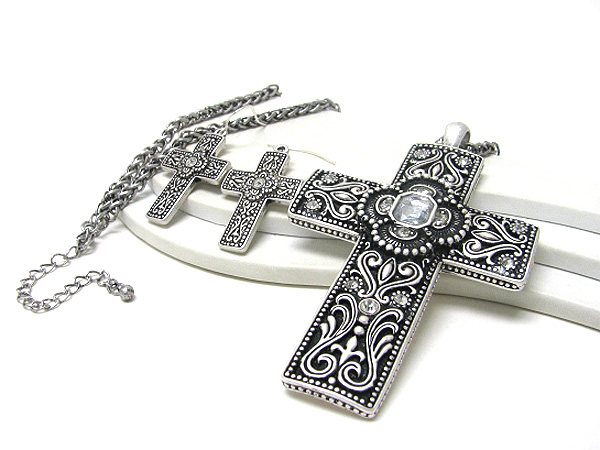 Metal chain drop cross crystal and texture on necklace earring set