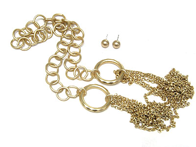 Multi metal link and chain necklace set