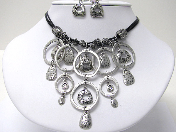 Burnish silver metal link drop cord necklace and earring set