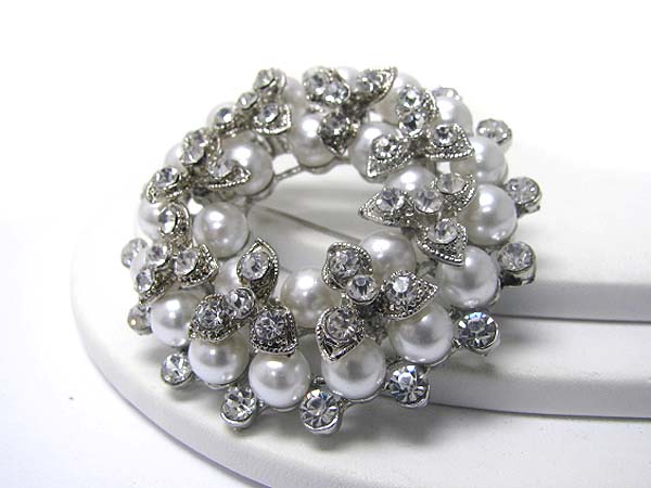 Pearl and crystal flower round pin or brooch