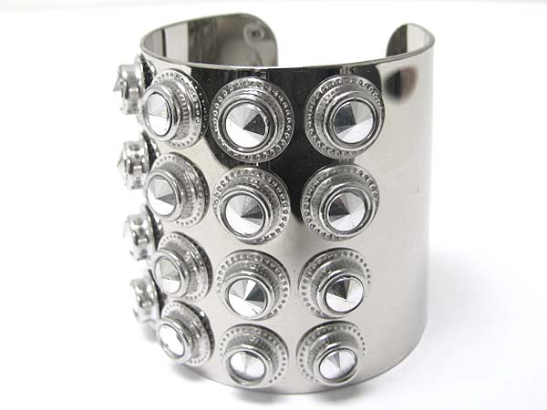 Crystal stud wide metal caff bangle