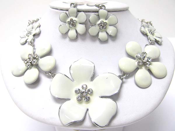 Crystal stud metal epoxy flower link necklace earring set