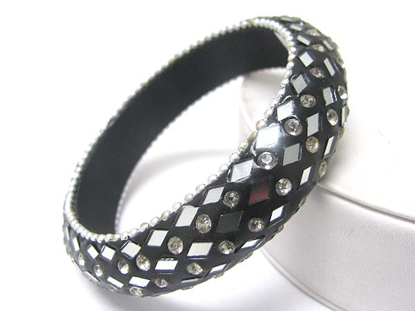 Crystal stud acrylic bangle