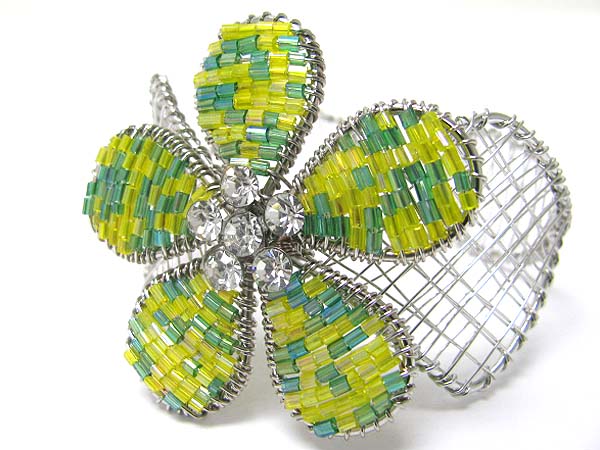 Crystal and seed beads deco flower top metal wire bangle 